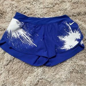 Nike Dri Fit Shorts blue paint splatter size large